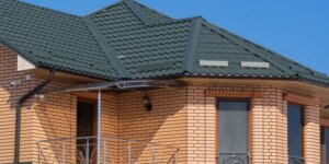Забор из рабицы своими руками: пошаговое изготовление и монтаж