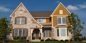 Минимальный уклон кровли металлочерепицы: ключ к долговечности