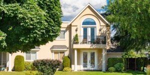 Теплая штукатурка для внутренних работ: комфорт и экономия